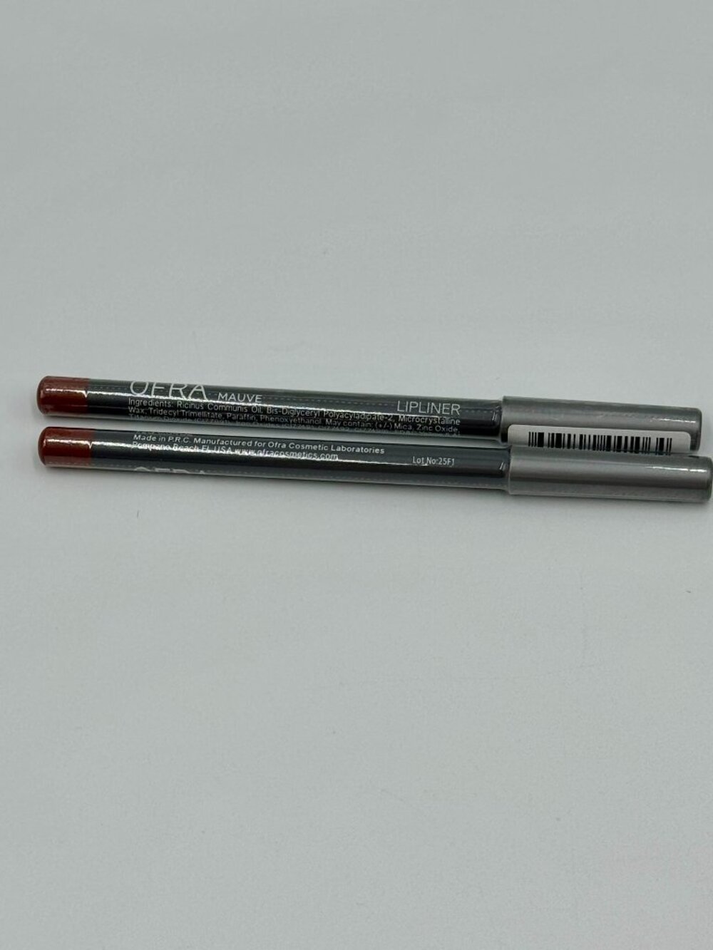 2 Ofra Lip Liners Mauve